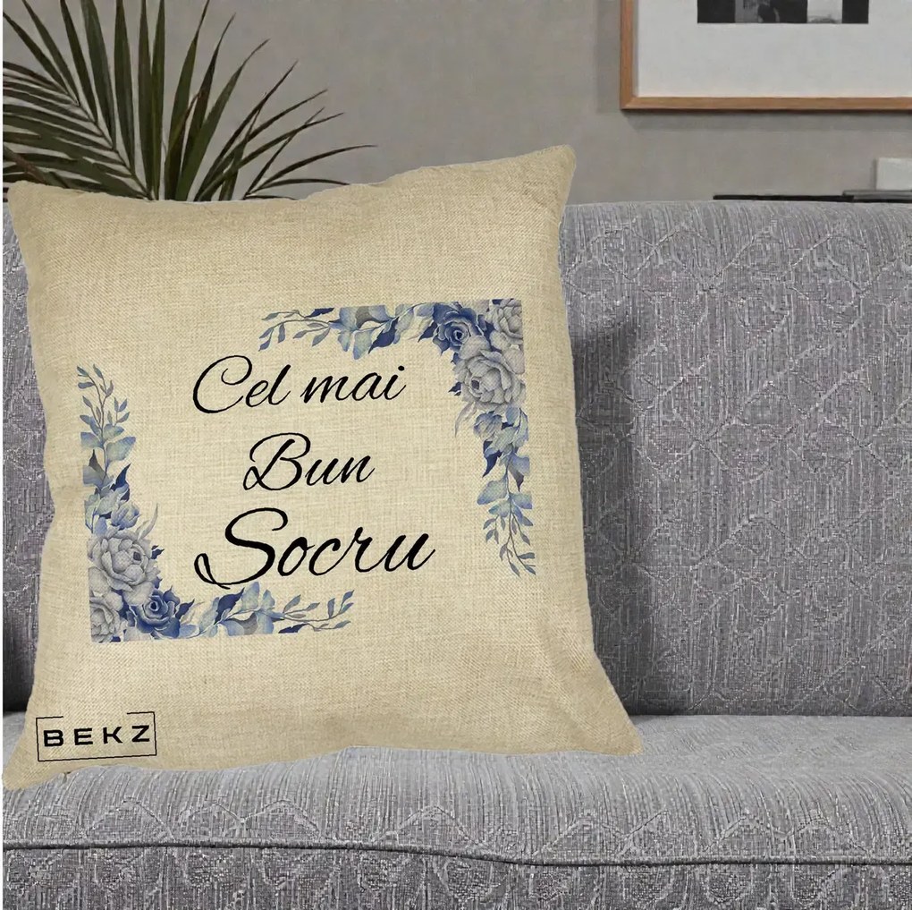 Cadou pentru Socru - Perna Personalizata Cel mai Bun Socru cu Flori Albastre Acuarela, 40x40 cm, Crem, Husa Detasabila, Perna Inclusa, BEKZ®