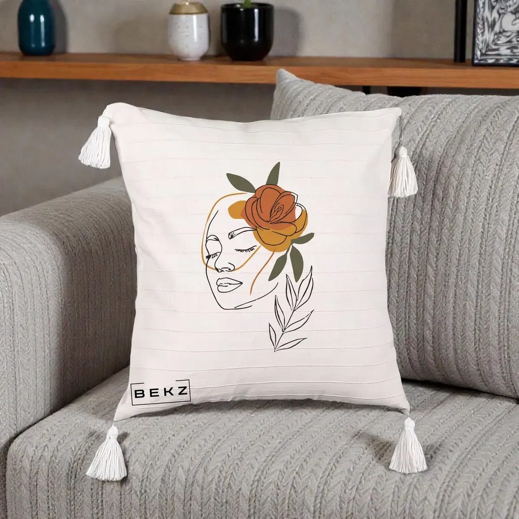 Perna Decorativa Portret Feminin Trandafir Ruginiu, 40x40 cm, Bej cu Franjuri, Husa Detasabila, Perna Inclusa, BEKZ®
