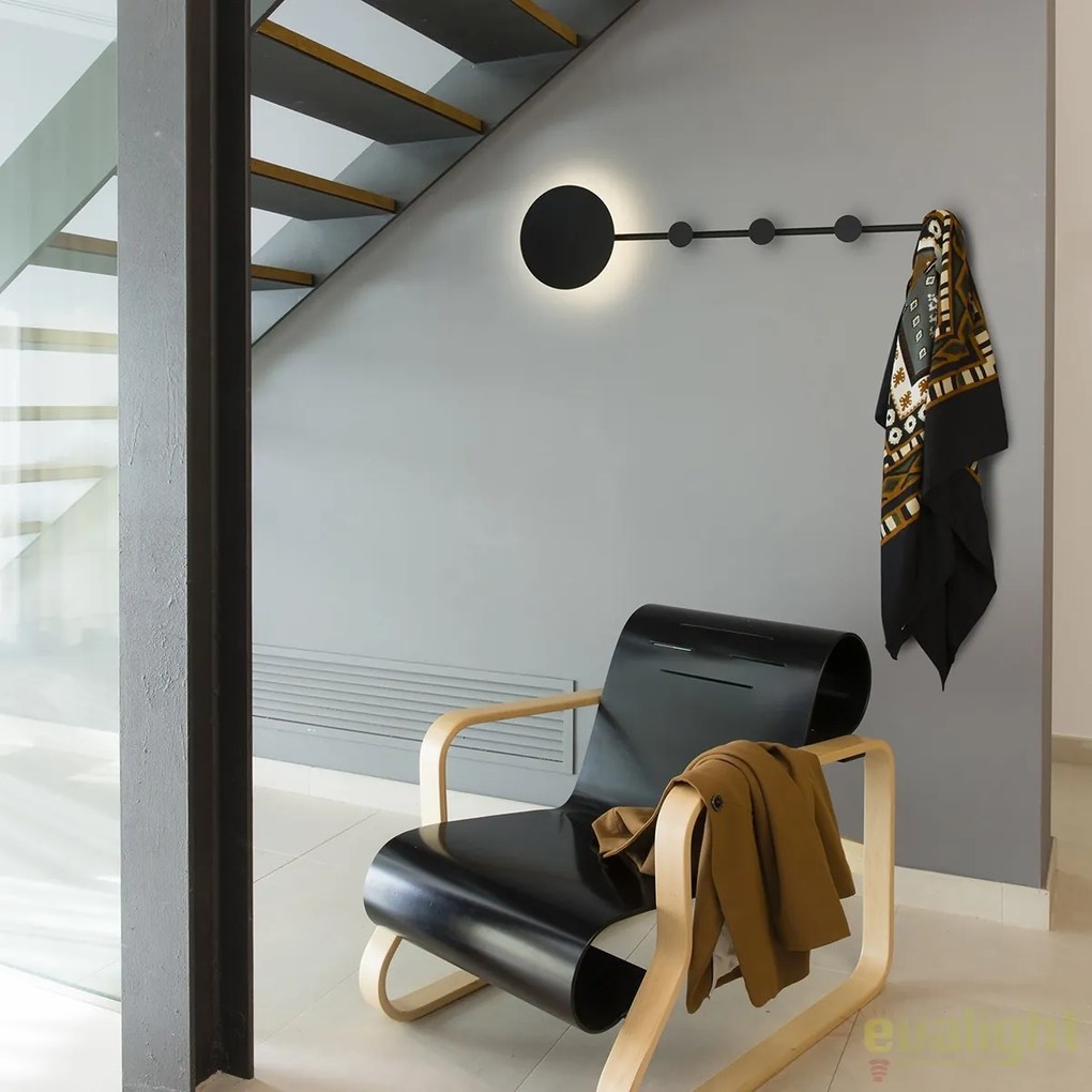 Aplica LED ambientala cu cuier HAN neagra 01001