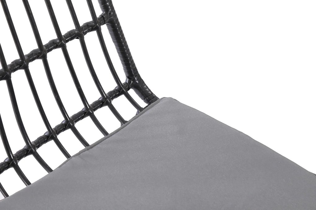 Scaun din ratan negru, LAPRO 401