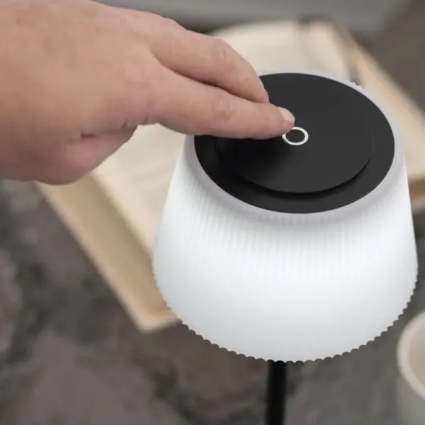 Lampă LED reîncărcabilă dimabilă EMOS Z7630B KATIE LED/4W/10V 1800mAh IP44 negru