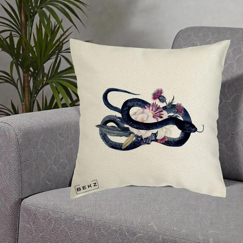 Perna Decorativa Sarpe Negru cu Flori Gothic, 40x40 cm, Ecru, Husa Detasabila, Perna Inclusa, BEKZ®