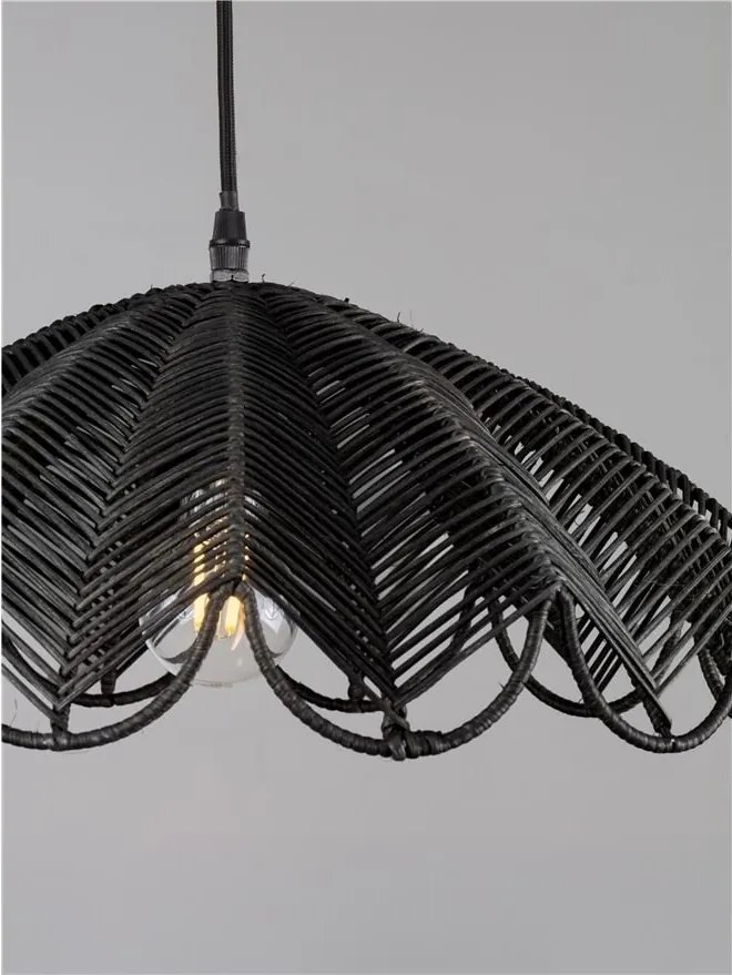 Lustra suspendata stil natural ratan negru FLARE