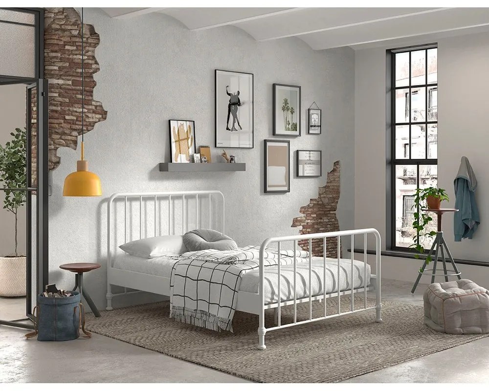 Pat matrimonial alb din metal cu somieră 140x200 cm BRONXX – Vipack