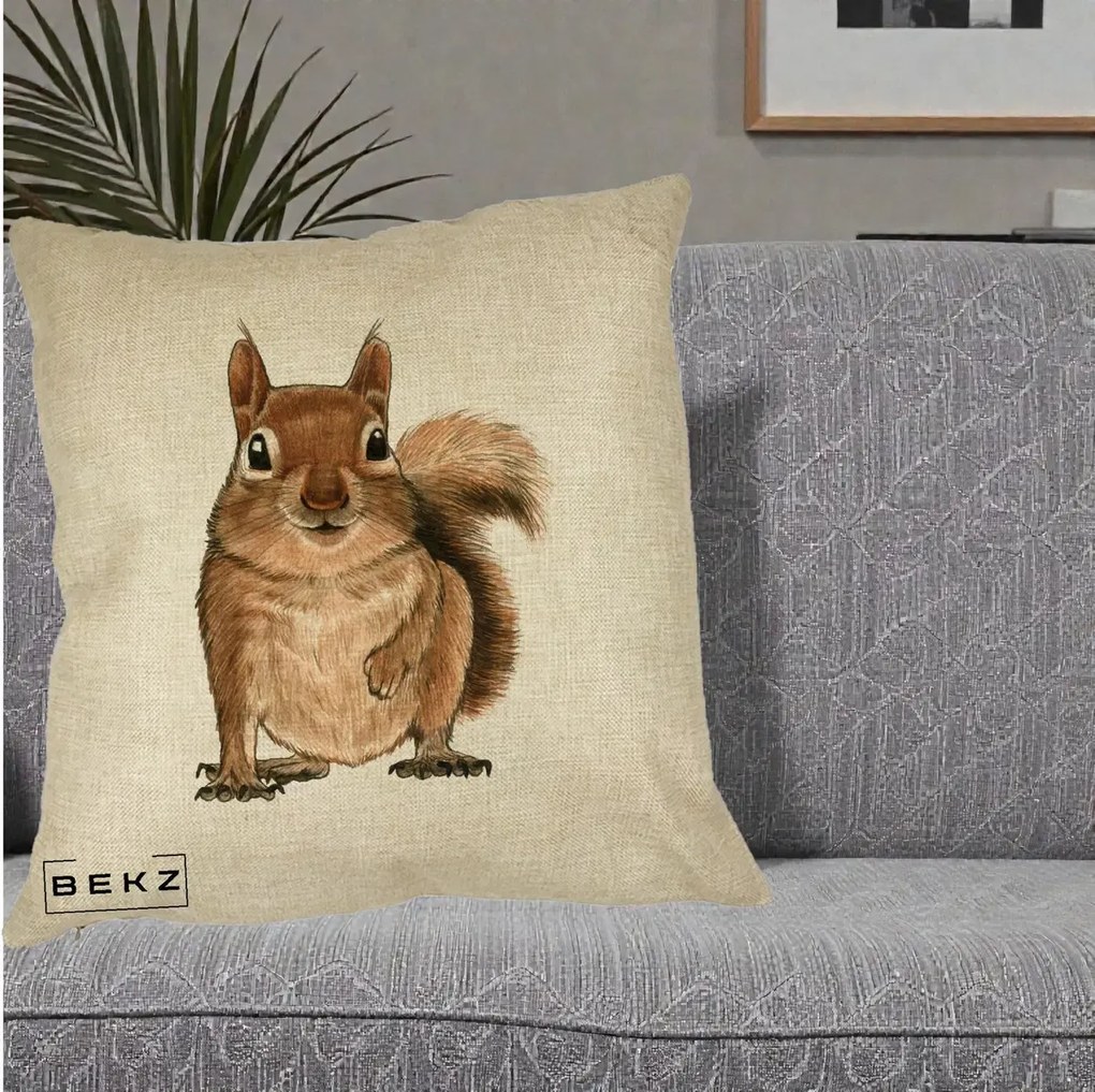 Perna Decorativa Veverita Acuarela, 40x40 cm, Crem, Husa Detasabila, Perna Inclusa, BEKZ®