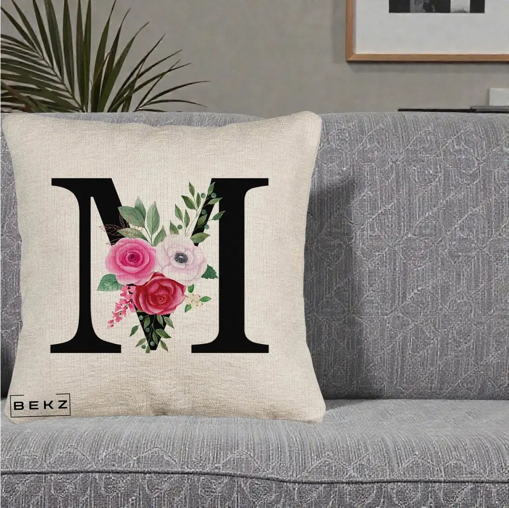 Cadou Personalizat - Perna Personalizata Monograma Florala Litera M cu Trandafiri si Anemona, 40x40 cm, Bej Canapea, Husa Detasabila, Perna Inclusa, BEKZ®