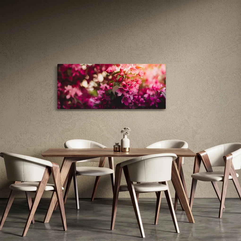 Tablou cu florile tufișului înflorit (120x50 cm)