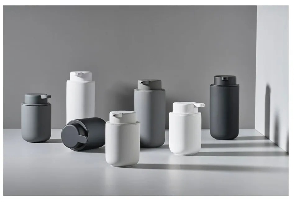 Dozator de săpun lichid negru de perete din gresie ceramică 450 ml Ume – Zone