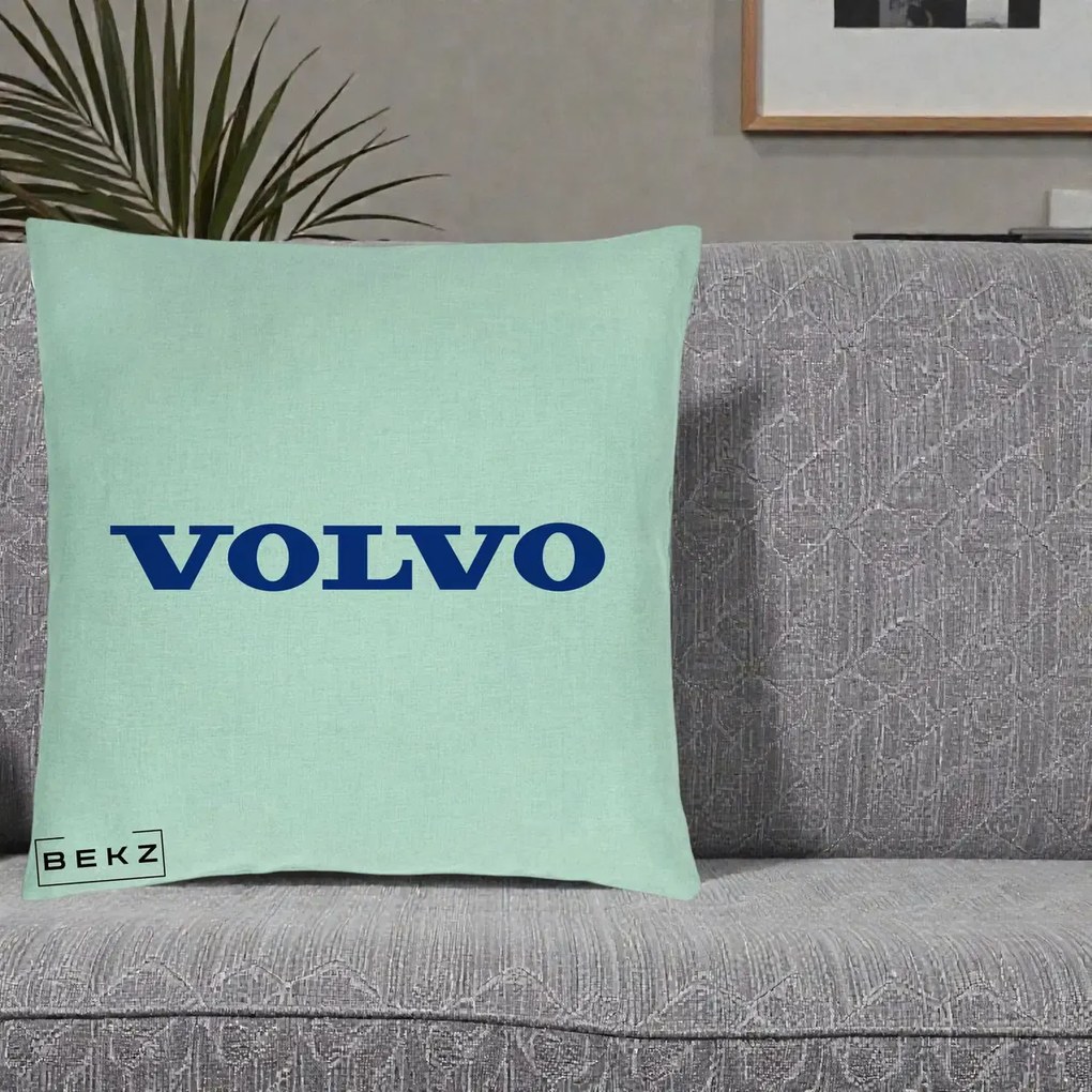 Perna Personalizata cu emblema Volvo, 40x40 cm, Verde Menta, Husa Detasabila, Perna Inclusa, BEKZ®