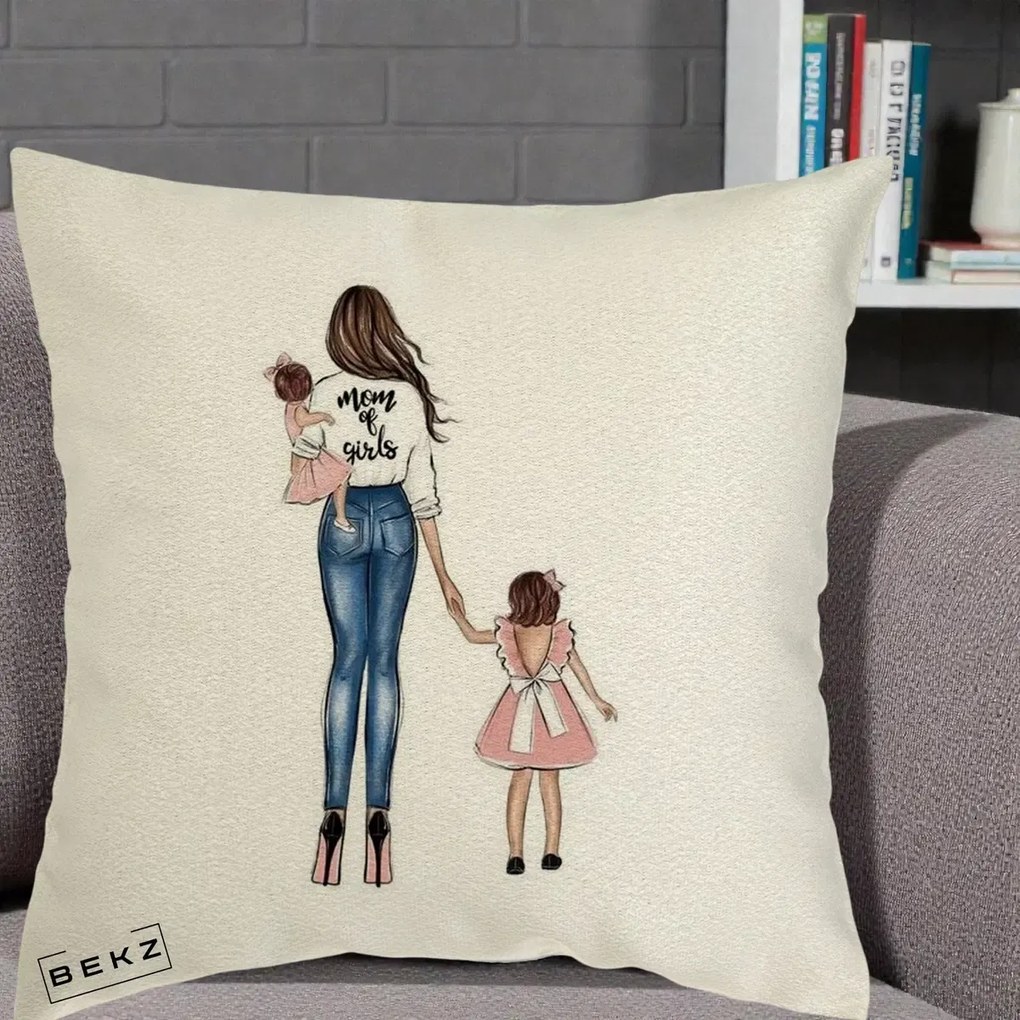 Cadou pentru Mama - Perna Personalizata Mom of Girls Mama cu Fetele, 40x40 cm, Ecru, Husa Detasabila, Perna Inclusa, BEKZ®