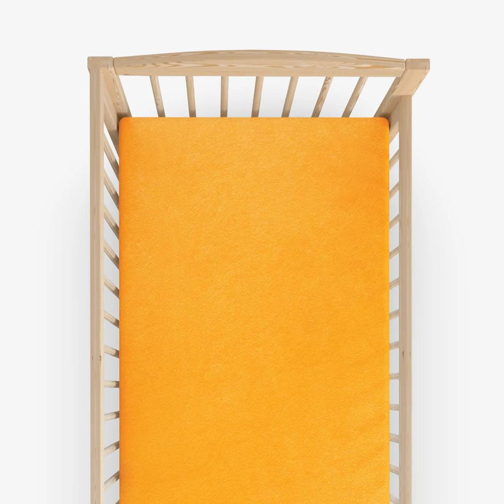 Goldea cearceaf impermeabil din frotir pentru pătuț - portocaliu 70 x 140 cm