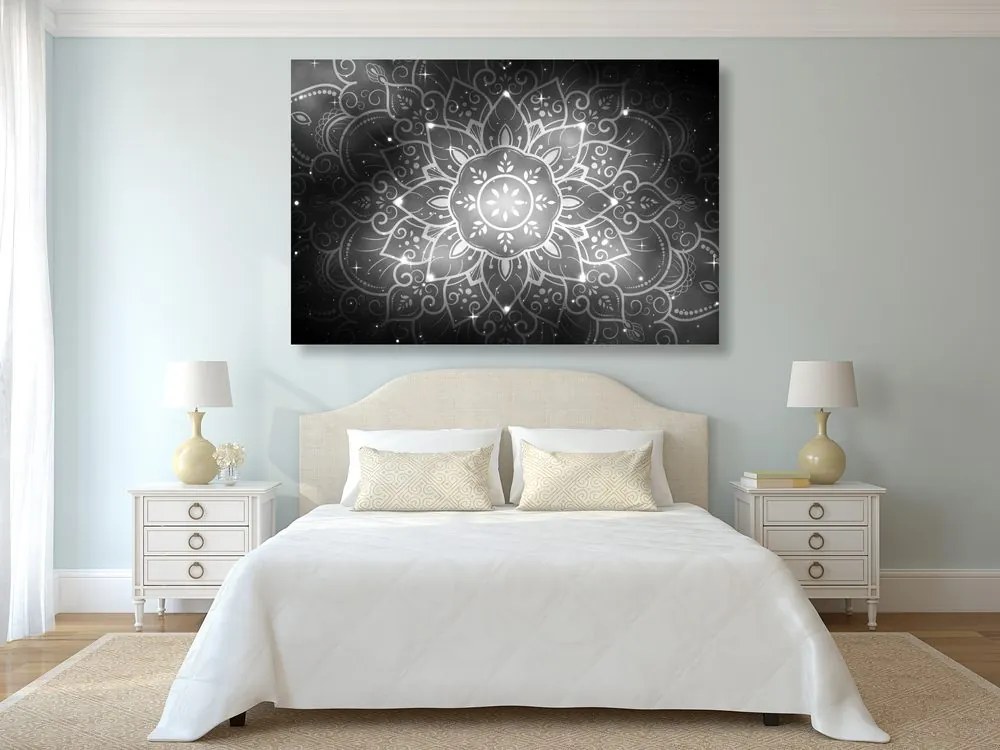 Tablou Mandala cu fundal galactic în design alb-negru