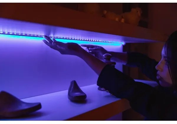 Bandă LED RGB dimabilă LINE 100xLED 1,5m Wi-Fi Twinkly TWL100STW-BEU