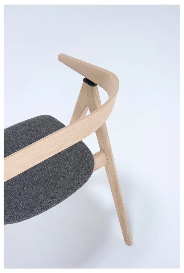 Bancă din lemn de stejar Gazzda Ava, șezut gri