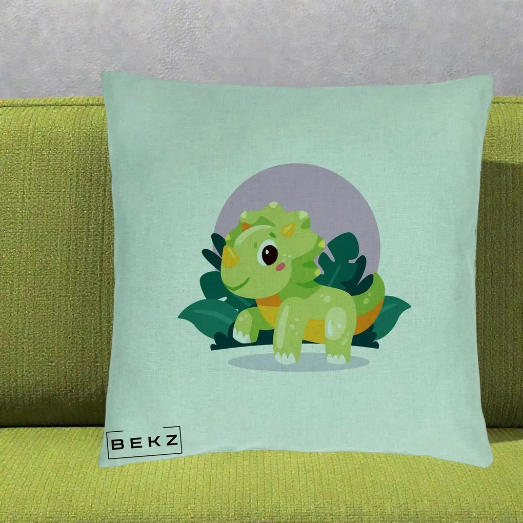 Perna Decorativa Triceratops Kawaii Verde, 40x40 cm, Verde Menta, Husa Detasabila, Perna Inclusa, BEKZ®