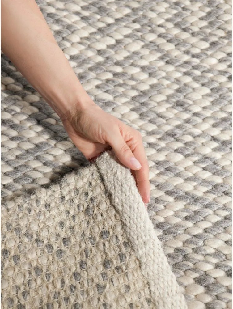 Covor gri deschis/crem țesut manual din lână 140x200 cm Lyon Beans – Elle Decoration