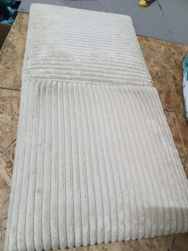 OFERTA Panou de perete tapitat FRAME LINCOLN 30x30 cm, gri deschis Calitatea II