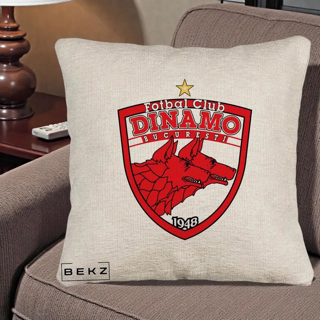 Perna Personalizata FC Dinamo Bucuresti 1948 Fotbal, 40x40 cm, Bej Canapea, Husa Detasabila, Perna Inclusa, BEKZ®