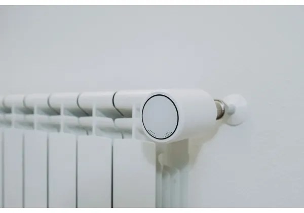 SET 4x cap termostatic Immax NEO 07732C + BRIDGE PRO v3 2xAA/3V Wi-Fi Tuya