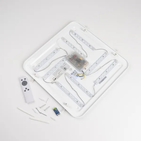 Plafonieră LED reglabilă, 42 W, 230 V, albă, cu telecomandă