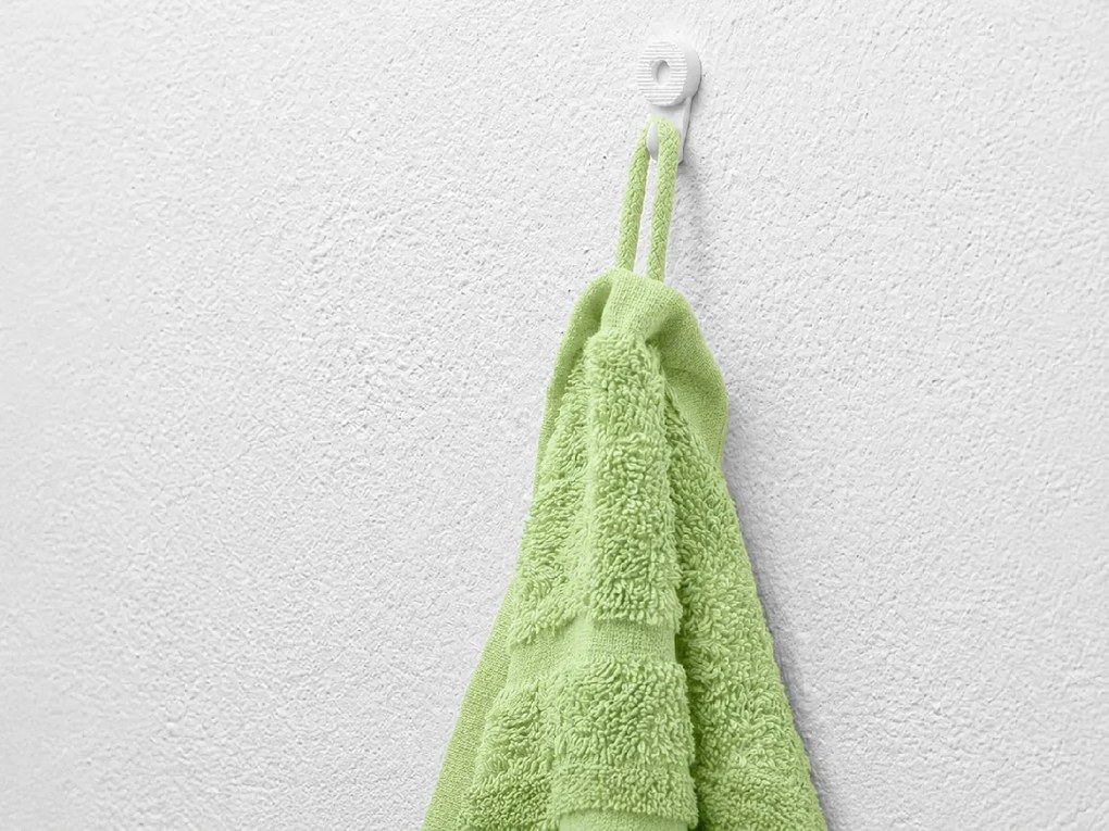Prosop CLASSIC COLOR 50 x 100 cm verde, 100% bumbac