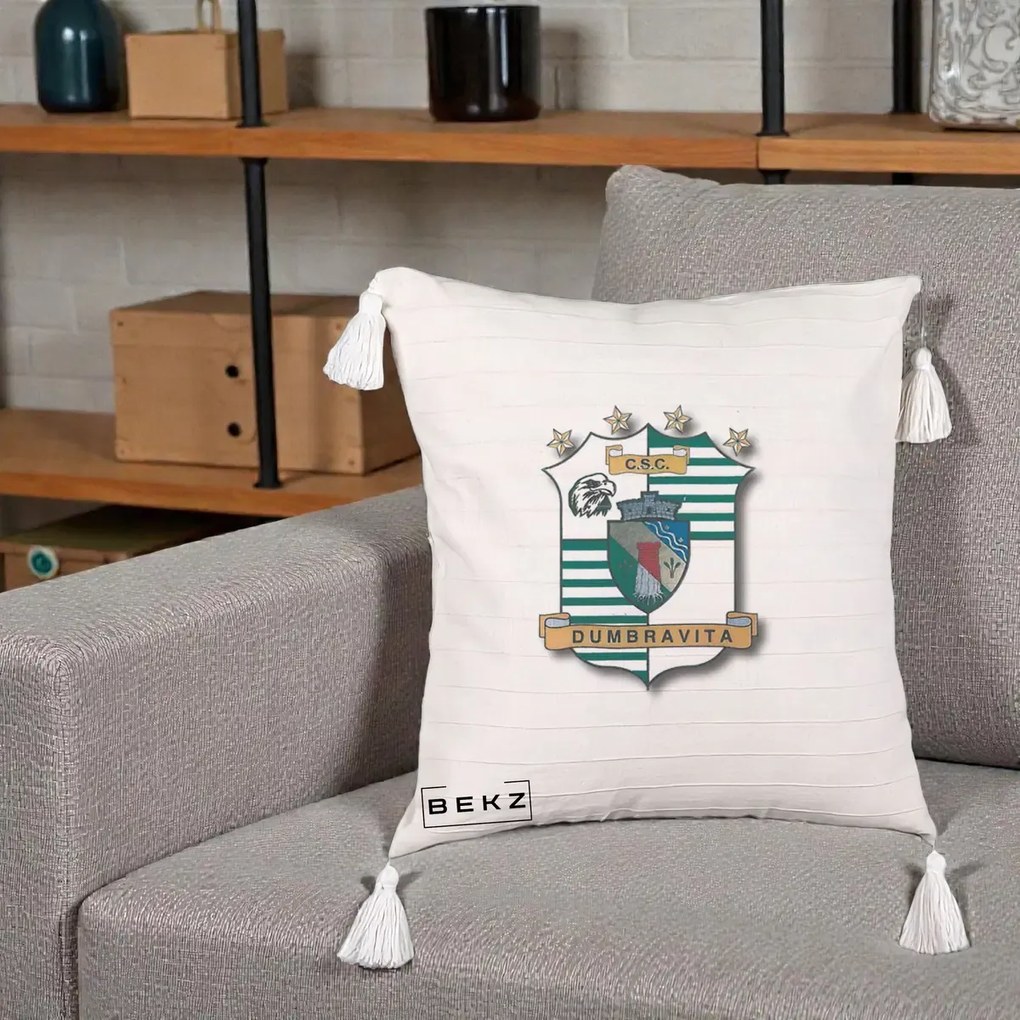 Perna Personalizata CSC Dumbravita Fotbal, 40x40 cm, Bej cu Franjuri, Husa Detasabila, Perna Inclusa, BEKZ®