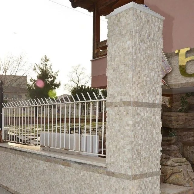 Mozaic Travertin Classic 3D Scapitat 2.5 x 2.5cm