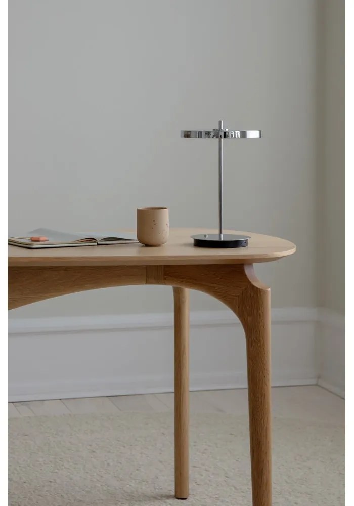 Veioză argintie LED cu intensitate reglabilă cu abajur din metal (înălțime 31 cm) Asteria Move – UMAGE