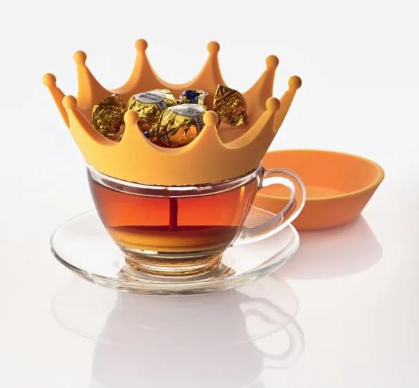 Infuzor ceai cu suport servire coroana