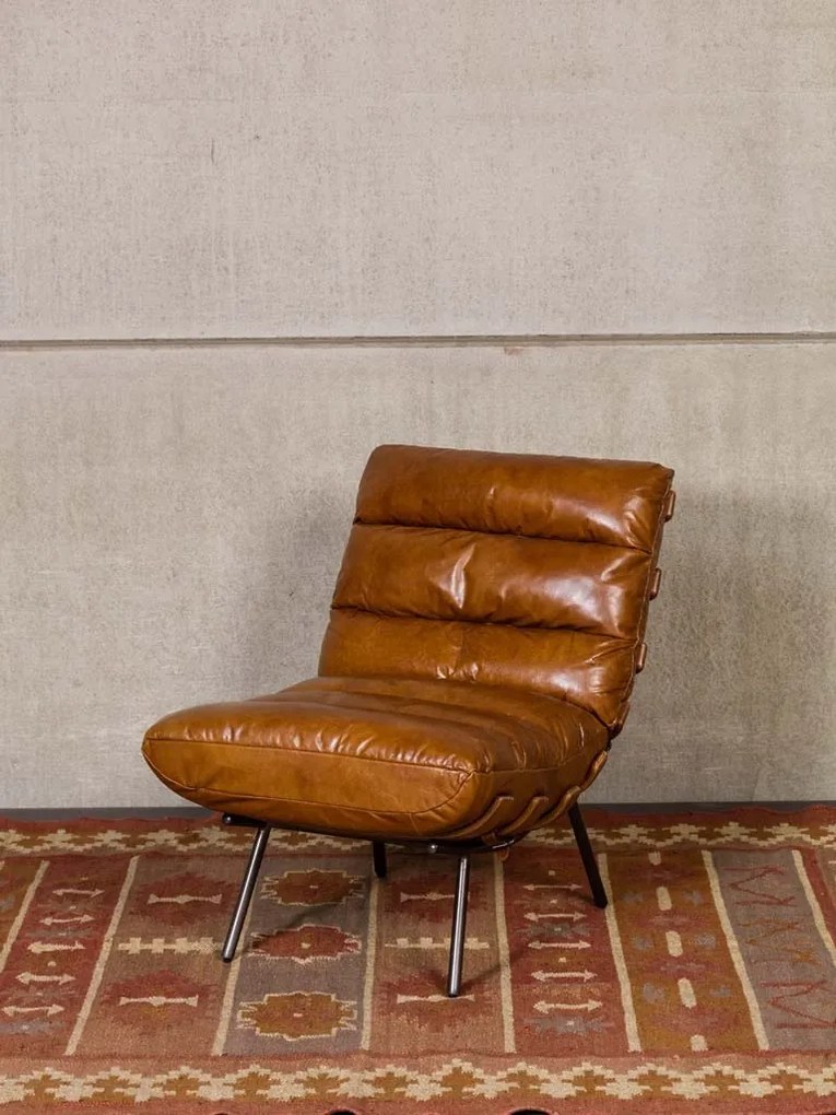 Fotoliu lounge din piele naturală top grain cognac cu structură din stejar și metal, „Spinal”