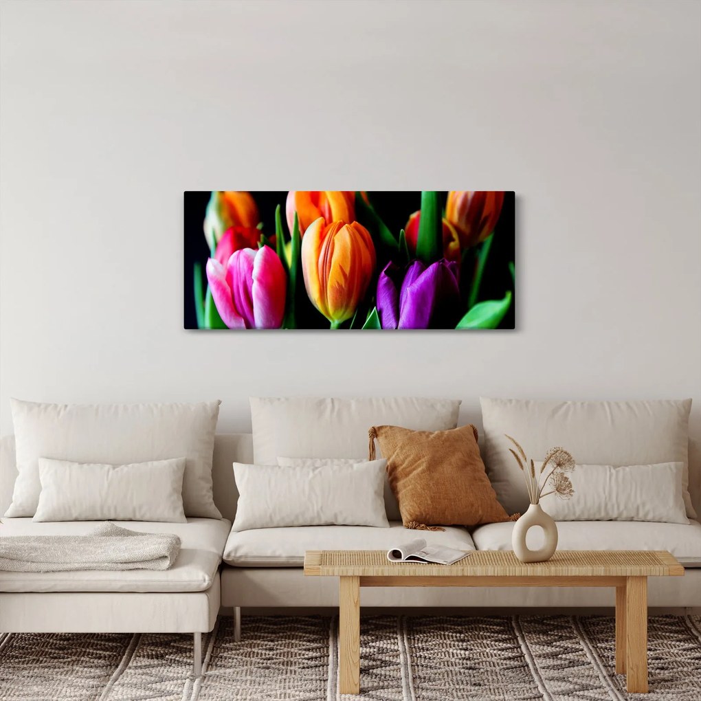 Tablou -Lalele pe fond negru (120x50 cm)