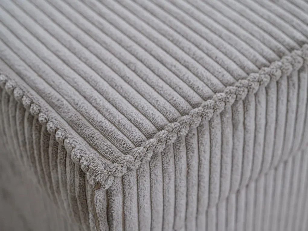 Taburet crem SMART COSARO cu spatiu de depozitare 65x65 cm