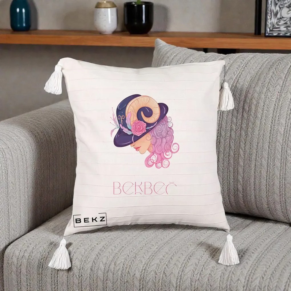 Perna Personalizata Zodie Berbec, 40x40 cm, Bej cu Franjuri, Husa Detasabila, Perna Inclusa, BEKZ®