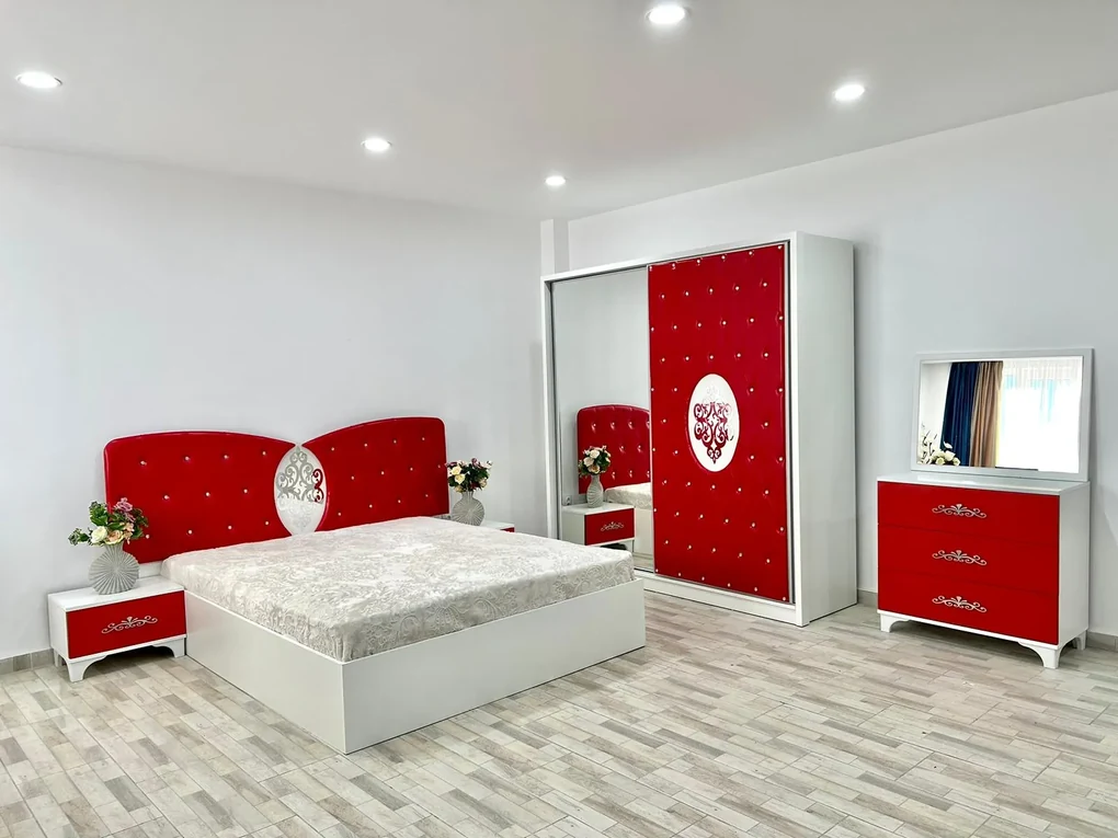 Dormitor Viena, culoare alb / rosu, cu pat tapitat 160 x 200 cm, dulap cu 2 usi, comoda cu oglinda, 2 noptiere