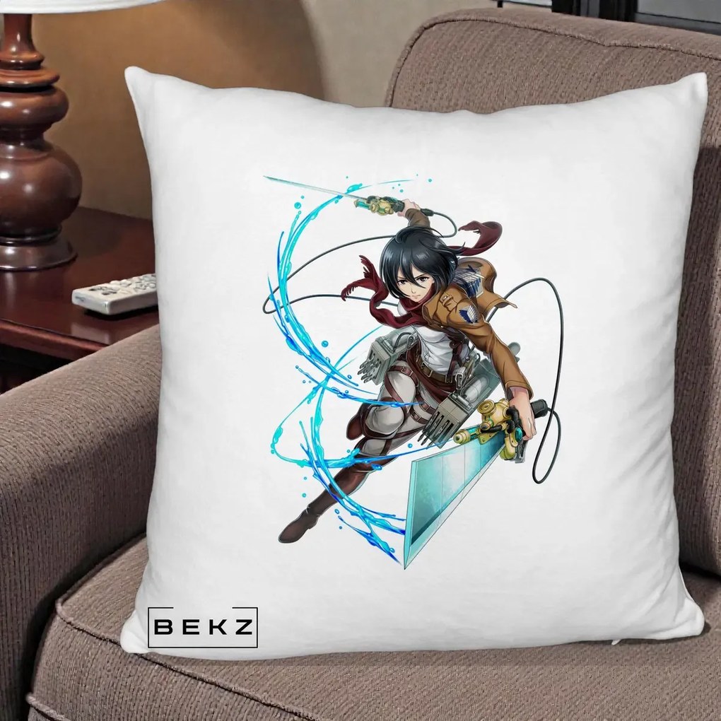 Perna Personalizata Attack on Titan Mikasa Ackerman Lupta, 40x40 cm, Alb Pufos, Husa Detasabila, Perna Inclusa, BEKZ®