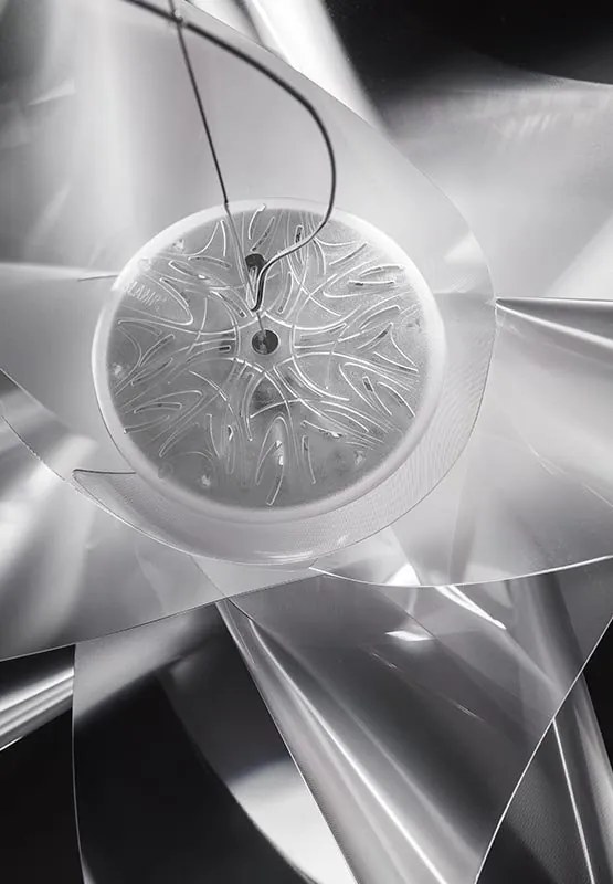 Lustra LED realizata manual Etoile Large Prisma