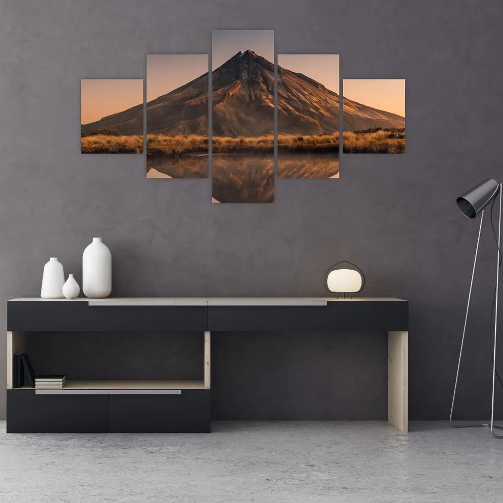 Tablou oglindirea muntelui Taranaki, Noua Zeelanda (125x70 cm), în 40 de alte dimensiuni noi