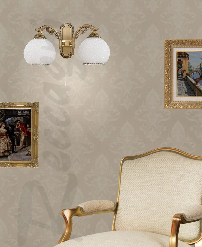 Aplica clasica din alama cu 2 brate design italian 8600