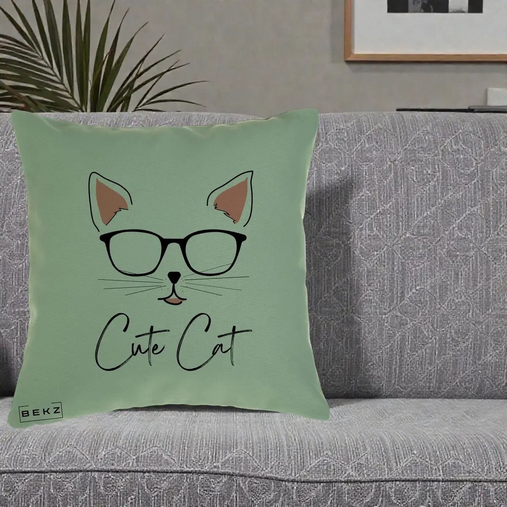 Perna Personalizata Cute Cat cu Ochelari, 40x40 cm, Verde, Husa Detasabila, Perna Inclusa, BEKZ®