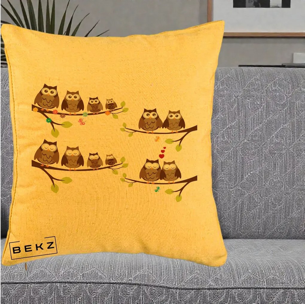 Perna Decorativa Familie de Bufnite pe Ramuri, 40x40 cm, Galben, Husa Detasabila, Perna Inclusa, BEKZ®
