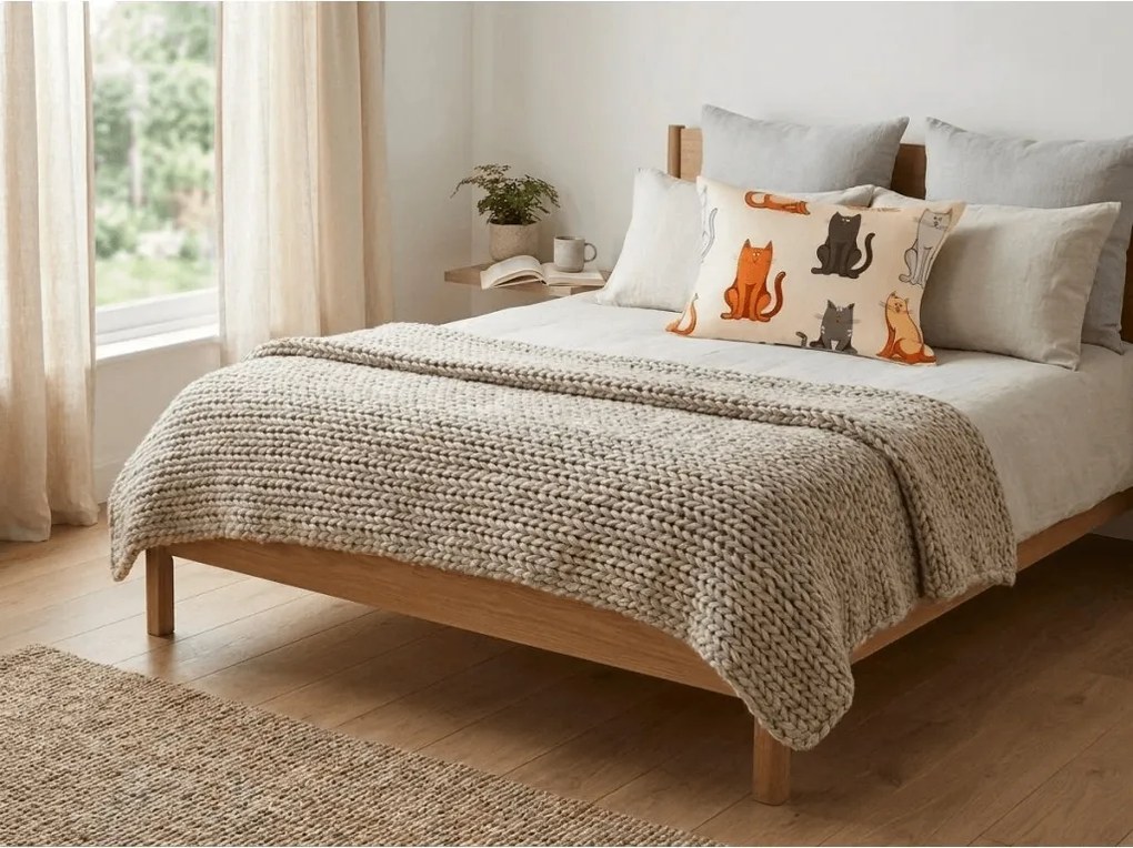 Fața de perna din flanel COLORED CATS 50x70 cm, crem