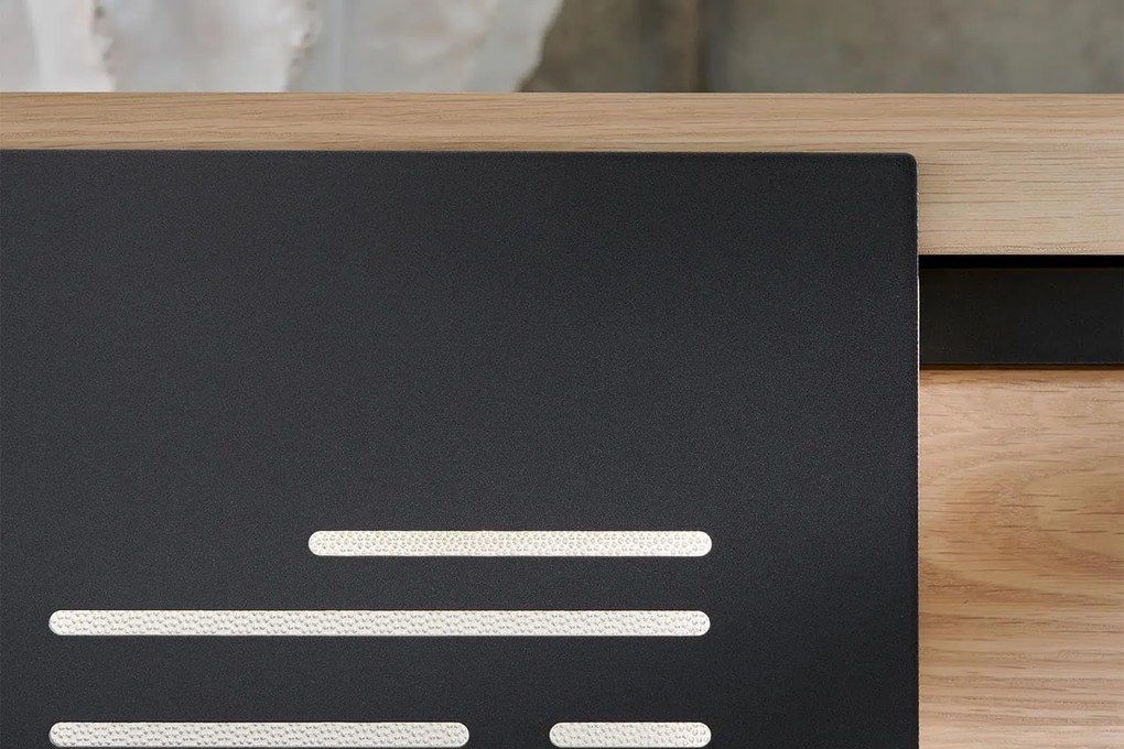 Comodă stejar masiv Înaltă Edge Personalizabilă, 61 × 42 × 166 cm - Tabac