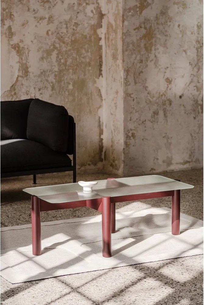 Măsuță de cafea burgundy cu blat din sticlă 55x105 cm Kob – noo.ma