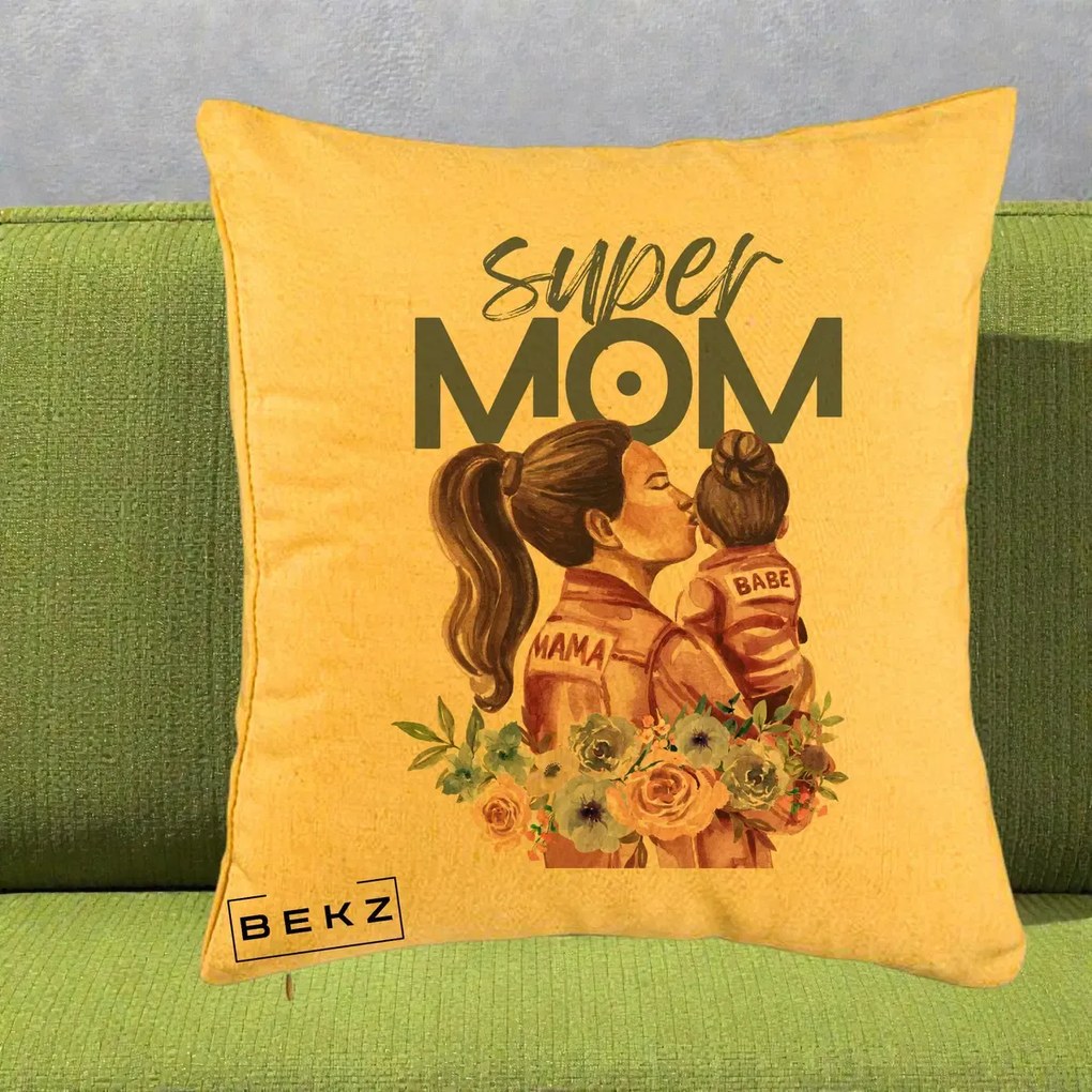 Cadou pentru Mama - Perna Personalizata Super Mom Mama cu Bebelusul, 40x40 cm, Galben, Husa Detasabila, Perna Inclusa, BEKZ®