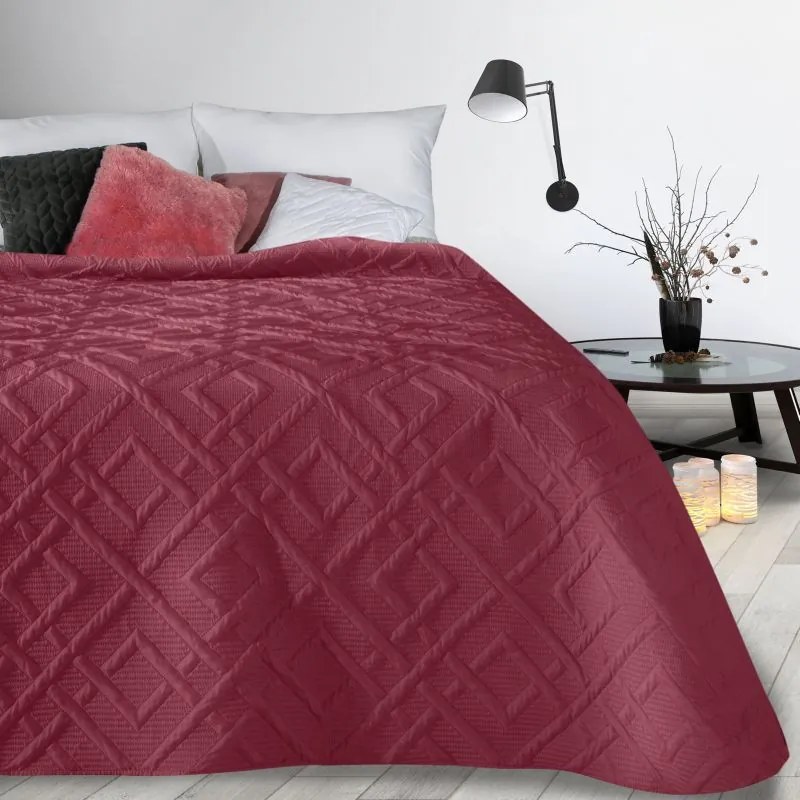 Cuvertură de pat cu un model burgundy Lăţime: 200 cm | Lungime: 220 cm