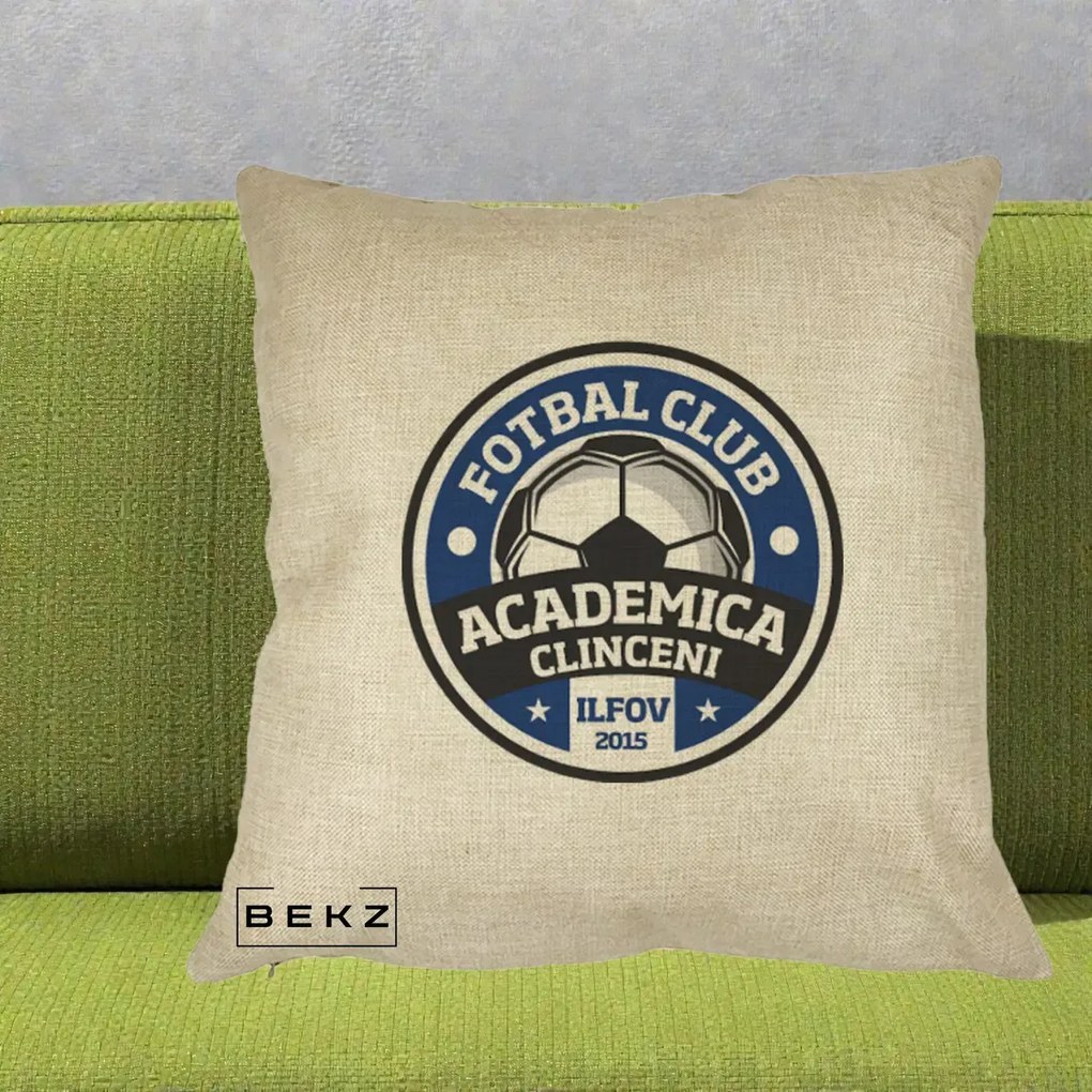 Perna Personalizata Academica Clinceni Fotbal Club, 40x40 cm, Crem, Husa Detasabila, Perna Inclusa, BEKZ®