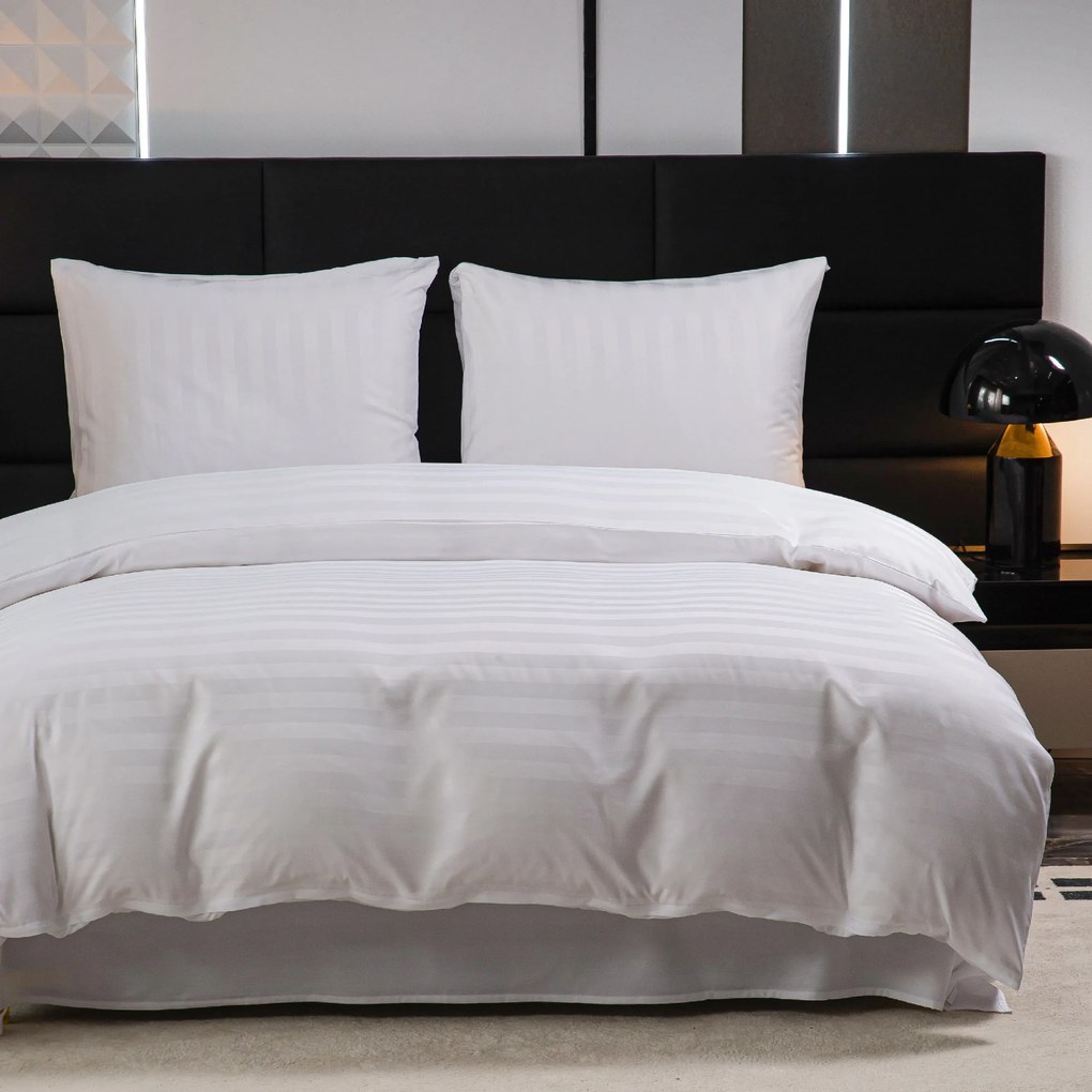 Lenjerie de hotel din microfibra JASMINE alba - dunga 2 cm Dimensiune lenjerie de pat: 2 buc 70 x 90 cm | 200 x 220 cm