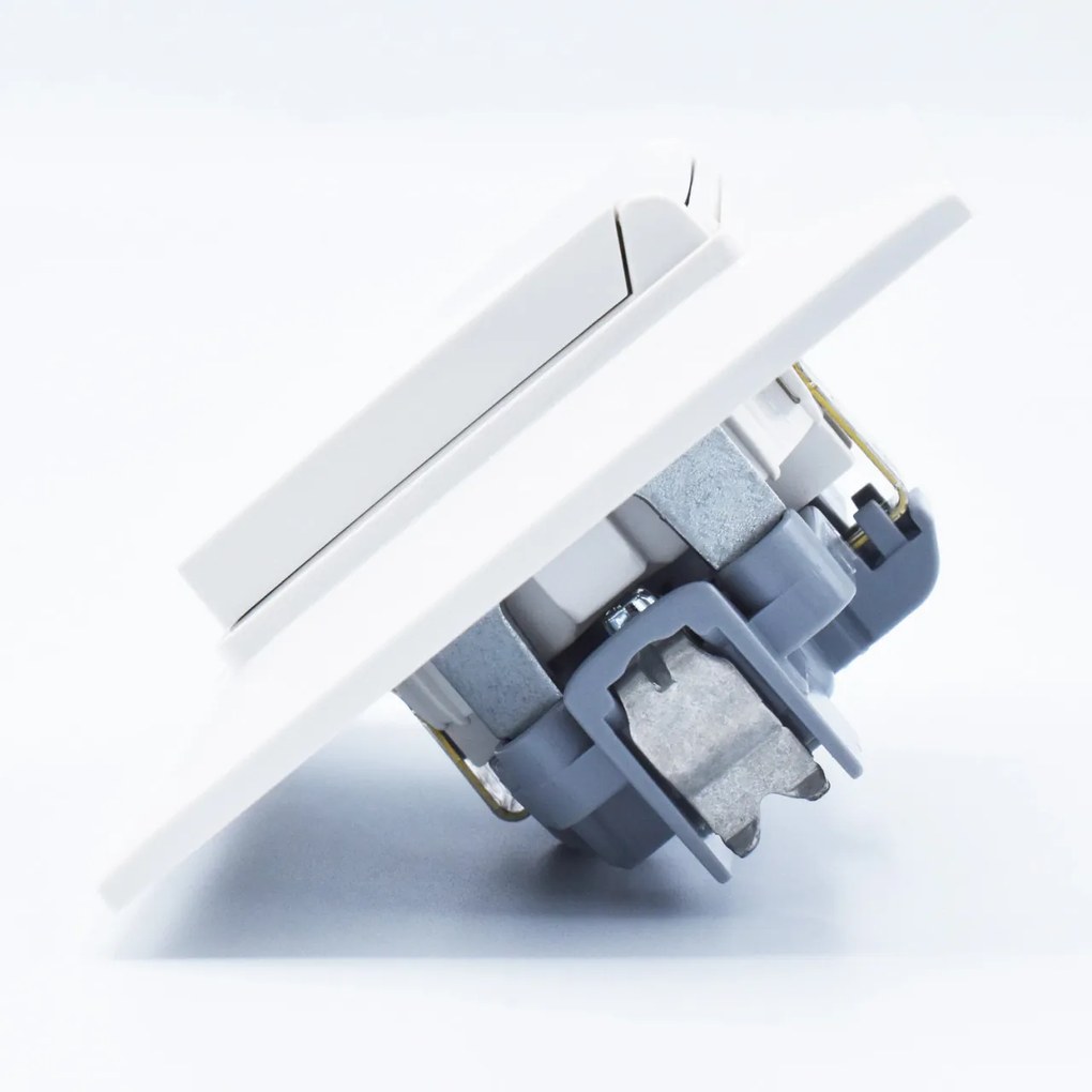 Priza simpla cu capac, 16A, IP20, Alb, Panasonic Arkedia Slim