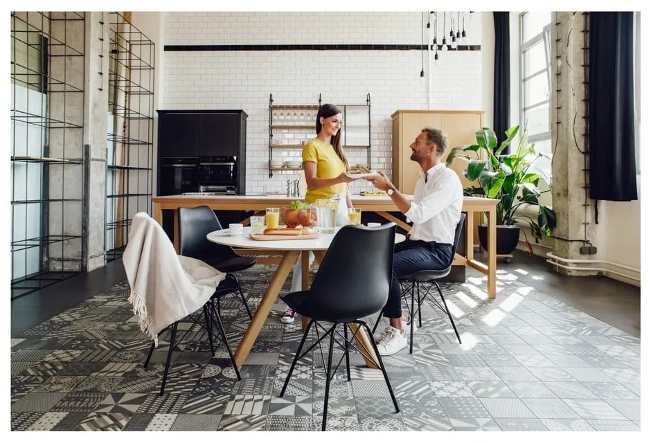 Set 2 scaune cu picioare din metal Bonami Essentials Eco, negru