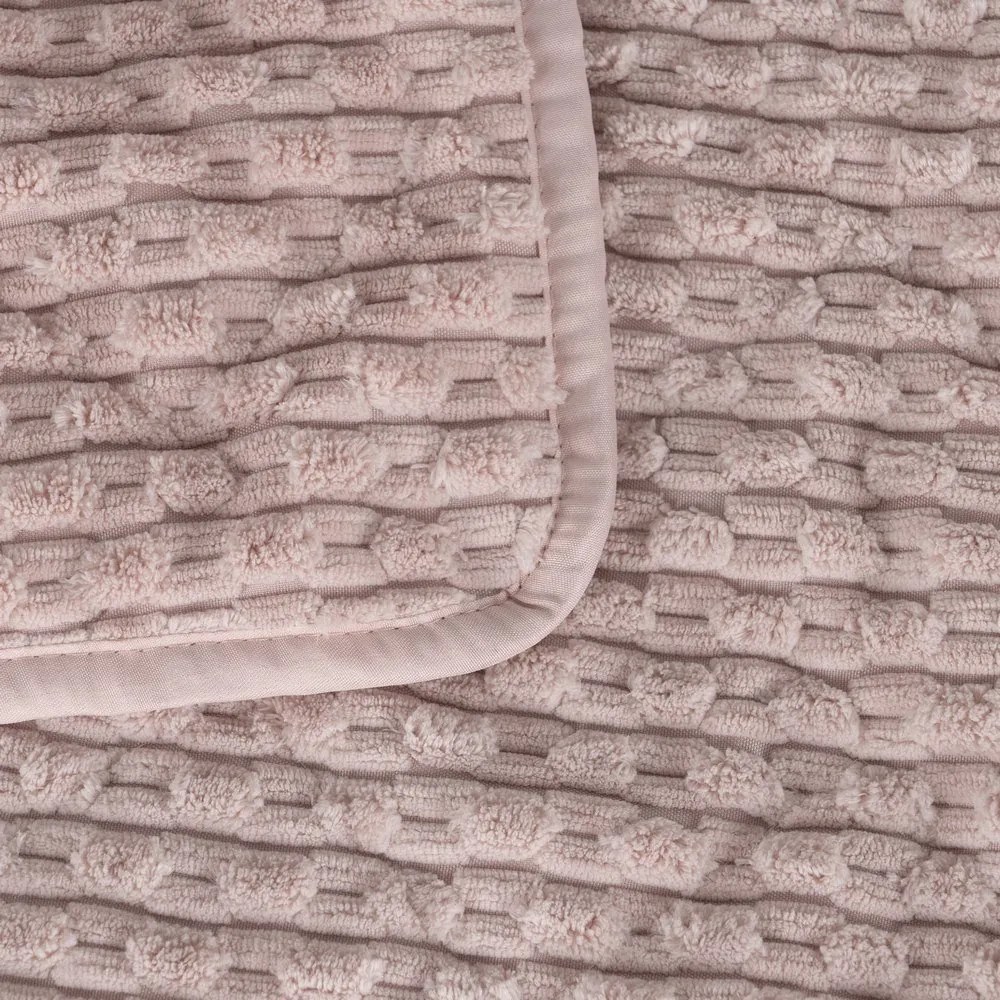 Cuvertură roz matlasată 180x260 cm – Ixia